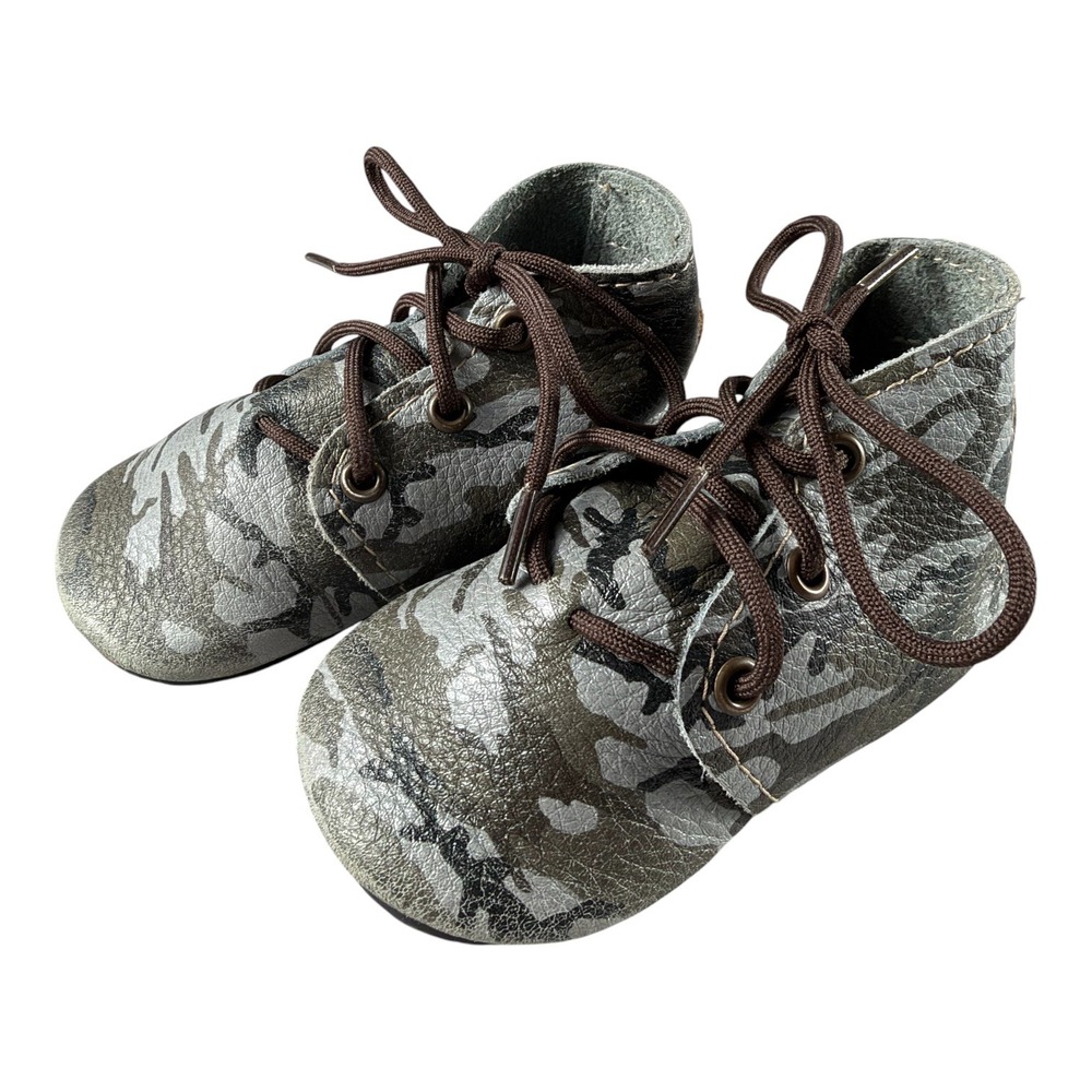 Duchess & Fox Infant Leather Shoes Size 4 Barefoot Made in USA Metallic Camo